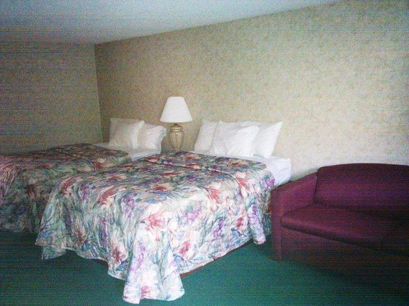 Dartmouth Motor Inn Екстер'єр фото