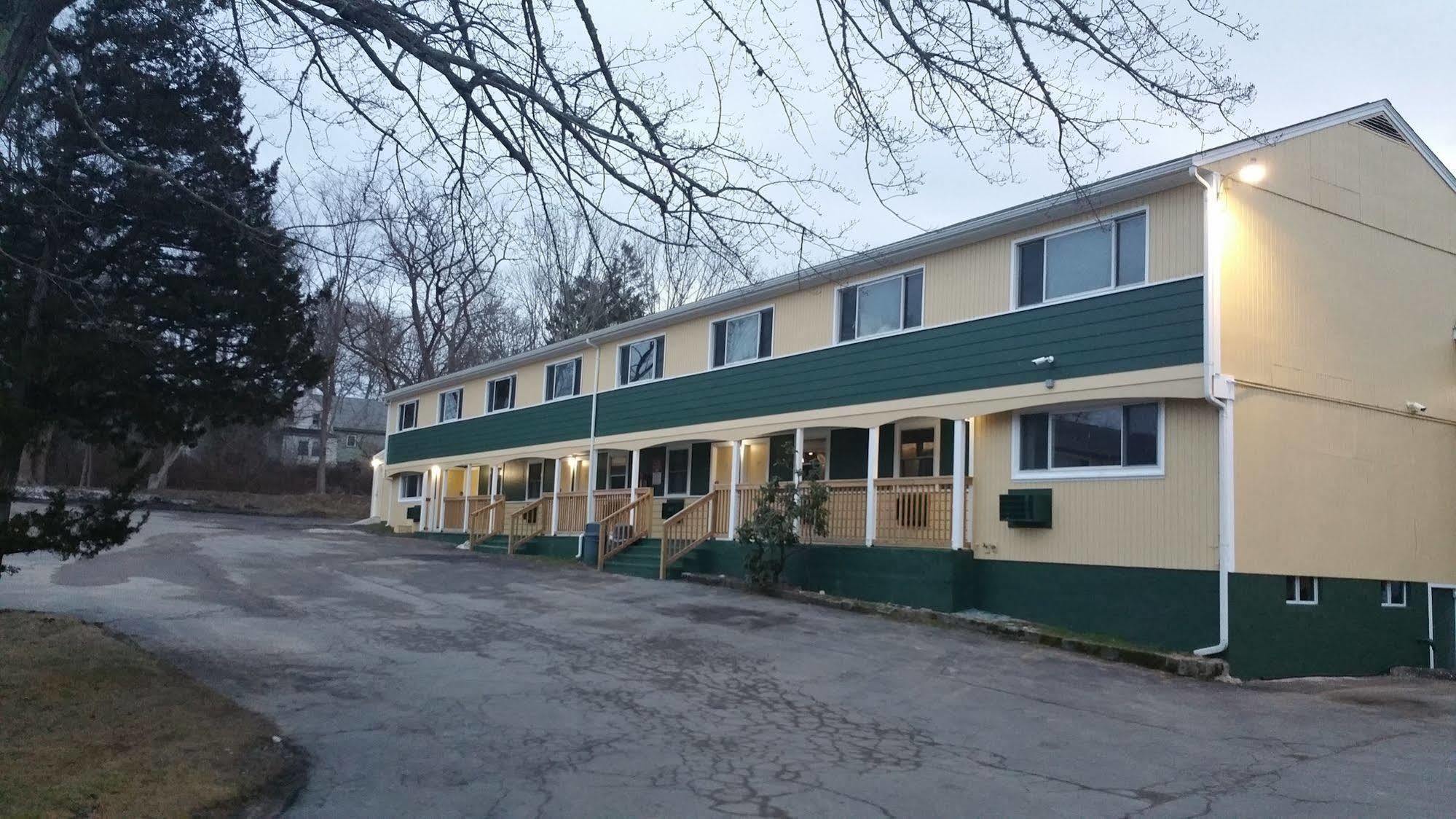 Dartmouth Motor Inn Екстер'єр фото