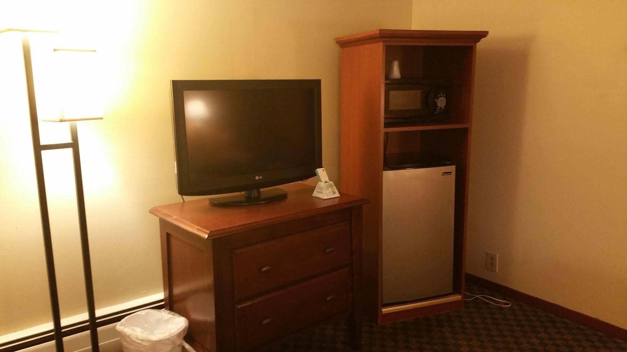 Dartmouth Motor Inn Екстер'єр фото